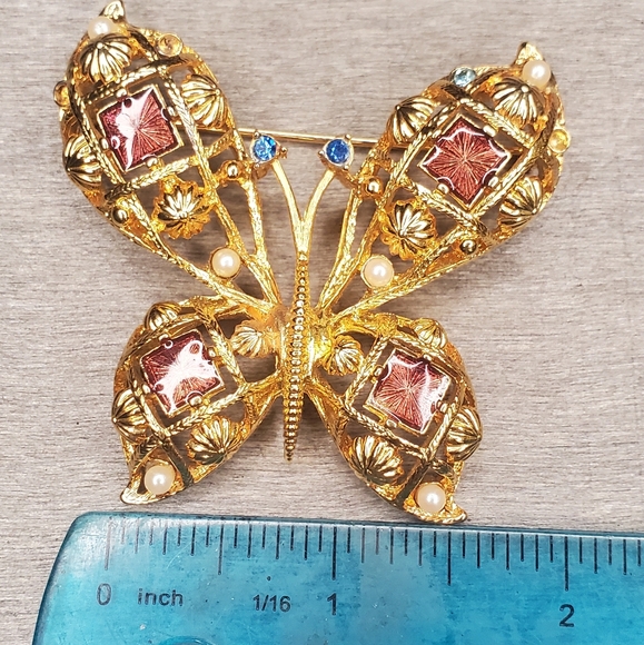 Vintage Retired Avon Butterfly Brooch - Picture 5 of 5
